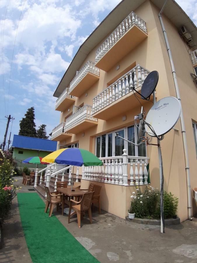 Timgiz Hotel Ureki Eksteriør billede